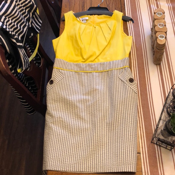 misses yellow dresses